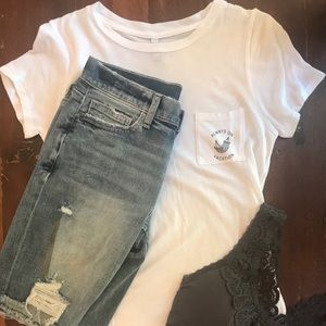 Always on vacation tee